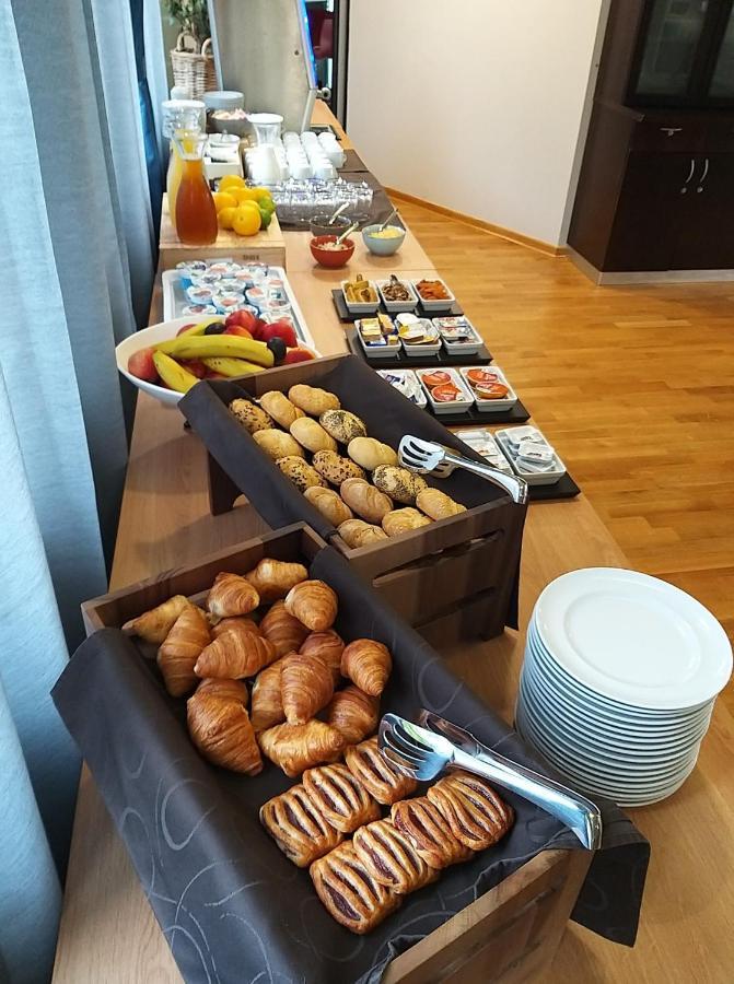 Hotel Spica Laško Екстериор снимка
