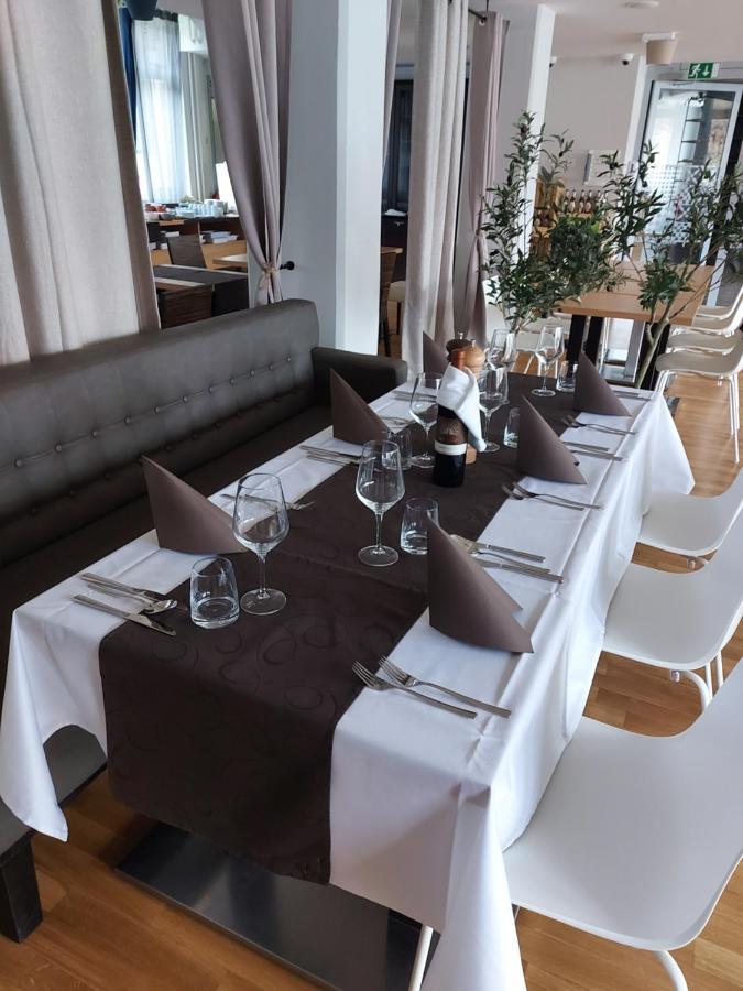 Hotel Spica Laško Екстериор снимка